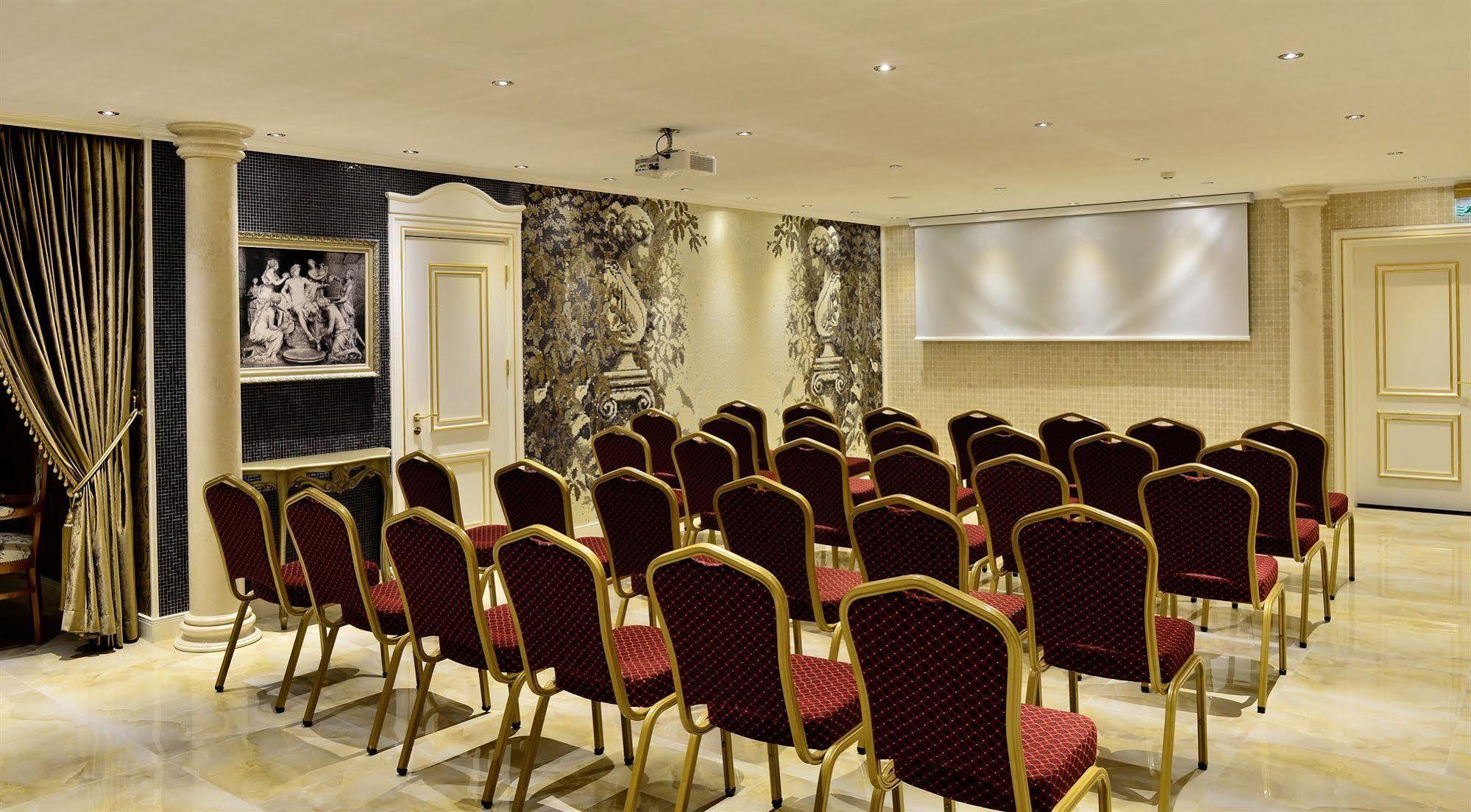 Augusto Boutique & Hotel